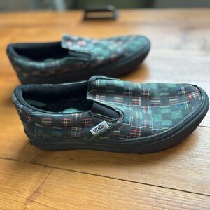Vans Mens/Boys 4 Hunter Green Plaid Slip-On Shoes - Hopscotch Print Amazing